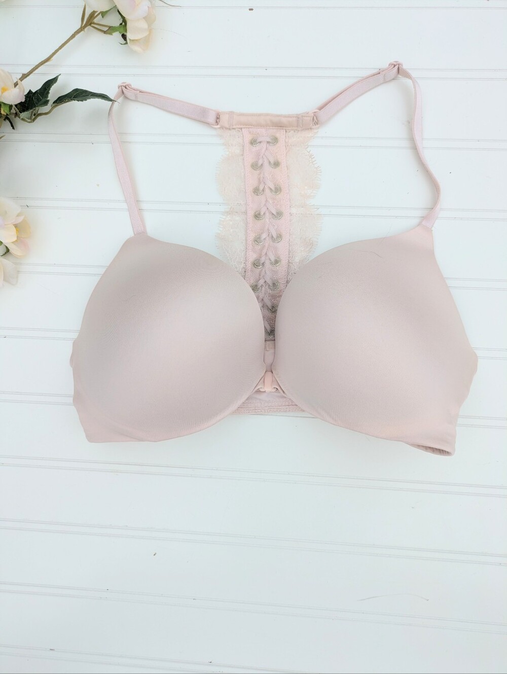 Victoria's Secret So Obsessed Smooth Lace Up Back Front Closure Push Up Bra 32D
